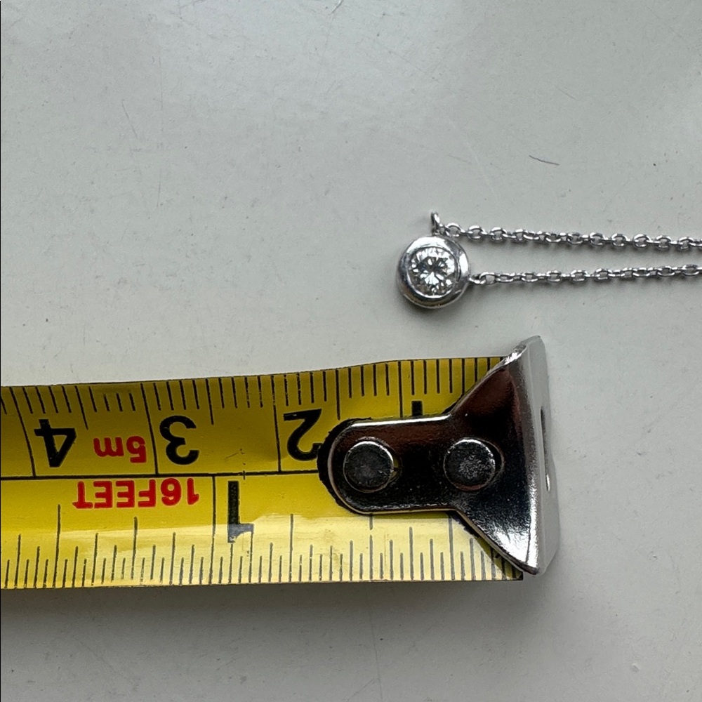 Real Diamond pendant white gold necklace - Picture 4 of 6